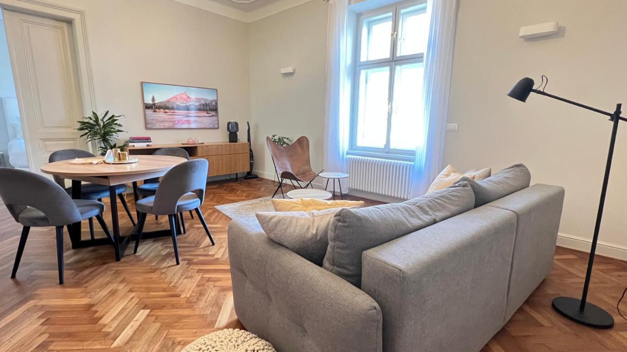 Riverside Apartment Ljubljana Extérieur photo